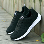 Suured 35-44 naiste kingad vabaaja hingavad kerged paarisjalatsid Spordijalatsid 35 must