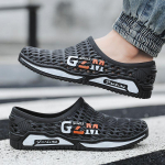 Hole Shoes meeste hingavad libisemisvastased veekindlad paksu p&otilde;hjaga rannajalatsid Meeste kulumiskindlad pehme talla sandaalid 39 must