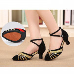 Naiste litritega ladina tantsujalatsid Suletud ninaga Pehme tallaga Salsa Moodne jalats Tango Ballroom Tango Kingad 5,5 cm konts 34 kuld/must