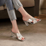 2024 Uued S&auml;delevad Kuldne H&otilde;bedane Muulad L&auml;bipaistvad Paksud K&otilde;rge Kontsaga Sussid Naiste Kingad Suvine Mood Ristseotud Slaidid Pumbad 34 h&otilde;be