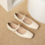 Naiste vintage Mary Jane Flats vabaaja balletikorterid, kandilise varbaga jalutusjalatsid pahkluu rihmaga, mugavad PU-nahast t&ouml;&ouml;korterid naistele 43 valge