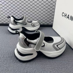 Naiste spordisandaalid hingavad &otilde;&otilde;nsad 2024 suvi uus platvorm vabaajajalatsid takjakinnitusega Mary Jane isa kingad trend 39 h&otilde;be