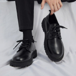 Meeste kingad Must Moodne &Auml;ri Nahast Kingad Platvormiga Oxfords Libisemiskindel Paks Tald Meeste Derby Kingad Mokassiinid Chaussure Hommes 44 must