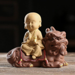 Zisha Savist Kolme P&uuml;ha Kuju - Zen Budistlik Figuriin Teetuppa Altari jaoks, Rikkuse Feng Shui Kontori Dekoor, Hiina Keraamikakunst brown