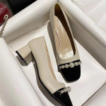 Moodsad kingad Naiste pumbad, libisevad kabja otsas, k&otilde;rged kontsad, kandiline varvas, soliidsed helmed suvekingad 35 beež