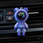 Auto &otilde;hu v&auml;ljalaskeava parf&uuml;&uuml;miklamber Cartoon Astronaut kliimaseade roheline