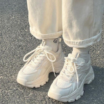 P&auml;ris naiste pehmest nahast kingad Isa kingad Naiste s&uuml;gis Hingavad &Otilde;hukesed ja K&otilde;igega sobivad Vabaaja Paks tald K&otilde;rgendatud Vabaaja Tossud Naistele 35