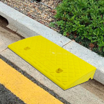 over The Threshold Curb Ramp Sturdy Multipurpose DIY Portable Roadside Slope Pad