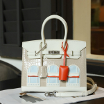 Naiste naturaalsest nahast kontrastv&auml;rvi k&auml;ekott - Platinum Edition 25cm Length x 13cm Width x 20cm Height