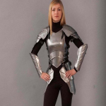 Halloweeni naiste fantaasiar&uuml;&uuml;, Knight Lady raudr&uuml;&uuml;, naiste s&otilde;dalase raudr&uuml;&uuml;, Lerpi raudr&uuml;&uuml;, daami armor Halloweeni kost&uuml;&uuml;m