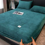 2026 Soe Pehme Kristallveluurist Voodilina Pestav Libisemiskindel Madratsikate King Queen Suurus &Uuml;hev&auml;rviline Paks Tepitud Madratsikaitse Voodipesu Bed sheet (220x200x25cm) roheline