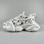 Mood 2025 Uus Klassikaline Kuuma m&uuml;&uuml;gi Meeste Tossud Paaristiil Moodne Mitmek&uuml;lgne Hingav Spordi Jooksukingad Zapatillas Deportivas 36