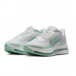 Nike Pegasus Premium Roheline HQ2593-103 Naiste suurus EU 36 valge