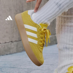 Adidas T-kujulised kingad BARREDA Vabaaja tossud meestele ja naistele Adidas JQ4239 35.5 kollane