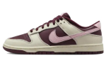 Nike Dunk Low Premium 'Valentinip&auml;ev 2023' DR9705-100 44.5