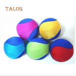 Lapsed T&auml;iskasvanud Waboba vees h&uuml;ppav pall ookean bassein rand sport ujumine m&auml;nguasi sport vaba aeg