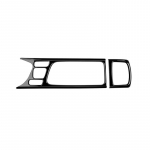 S&uuml;sinikkiust keskkonsooli veetassi hoidiku dekoratiivkatte kleebised Toyota Yaris CROSS 2022 jaoks must