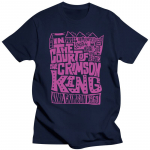 2023 Uus KOHTUS T-s&auml;rk King Crimson In The Court Of The Crimson King Tribute Crimson King Kalligraafia K&auml;sikiri R&uuml;&uuml; M