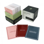 T&otilde;eliste lugude raamatud 150 elulugude intervjuukomplekti kaarti, mis p&otilde;hinevad p&auml;riselu suhete kaardim&auml;ngul perekonna vestluskaartidel valge