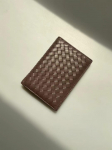 Piiri&uuml;lene Uus Meeste Ehtne Nahast Rahakott Mitme Kaardipesa ja Kudumist&ouml;&ouml;ga Veisenahast M&uuml;ndikotiga Unisex Paariraha 10x1x15cm