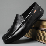2024 Ehtne Nahk Meeste Vabaaja Kingad Luksusbr&auml;nd Pehmed Meeste Mokassiinid Moccasins Hingavad Slip-on Mustad S&otilde;idukingad Suur Suurus 38 must