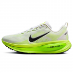 Nike meeste Vomero 18 pehmendusega jooksujalatsid 42
