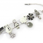 NOA [J5365] - Bracelet Cr&eacute;ateur 'Joyeux No&euml;l' blanc gris hall