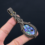 Abalone Shell v&auml;&auml;riskivist puhtast vasest traadist pakitud k&auml;sitsi valmistatud ripatsehted kingituseks 3.74 Inches sinine