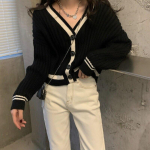 Talvised Korea lahtised V-kaelusega kardiganid naiste jakid triibulised pikkade varrukatega kootud kardigan kampsun Vintage mood kudumid 29142 One Size must