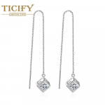 Tsirkoon Rubiku kuubikuga pikad k&otilde;rvar&otilde;ngad on moes ja lihtsad valge