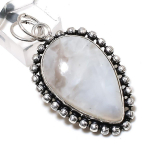 Natural Rainbow Moonstone Gemstone 925 Sterling Silver Pendant 2.21 z1w96