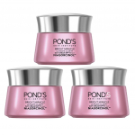 POND'S Bright Miracle Ultimate Clarity p&auml;evakreem SPF15 PA++ Niasorcinol 45 g. 45 g. x 3 pcs