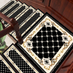 Kodumajapidamises kasutatavaid spiraalseid trepimatte saab l&otilde;igata t&auml;ispikkusteks astmemattideks, jahedate ja soojade libisemisvastasteks mattideks 25x75cm [Rubber without folding]