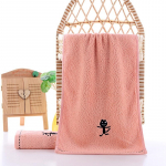 Bambuskiust paksendatud žakaarmadratsist r&auml;tik imikute ja v&auml;ikelaste n&auml;o- ja vannir&auml;tik roheline