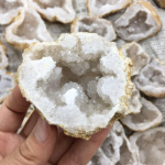 Looduslik Agate Geood Toores Kristall Mineraal Energia Tervendavad Kristallid &Otilde;nnistuskivi Klastri Koobas Kogumise Isend 40-60mm