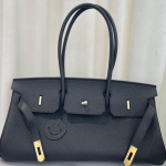 Piiri&uuml;lene trend kott l&uuml;hike versioon &uuml;legabariidiline kaasaskantav &otilde;lakott TOGO esimese kihi veisenahk suur mahutavus hiigelkott 42x18x23cm must