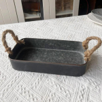 Retro stiilis raudkunst kodu sisustus hoiualused ruudukujulised puuviljad toit kahekordse k&auml;epidemega taldrik metallist alus fotograafia kaunistus rekvisiit