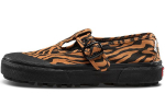 Stiil 93 Ashley Williams x Stiil 93 Vans 'Tiigermuster' Naiste VN0A3XTJVTN 36