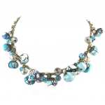 Les Tr&eacute;sors De Lily [P0771] &ndash; k&auml;sit&ouml;&ouml;line kaelakee &bdquo;Les Antoinettes&rdquo; sinine laguun (k&auml;sit&ouml;&ouml;) t&uuml;rkiissinine