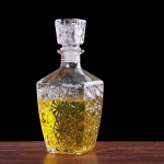 Loominguline l&auml;bipaistev klaasist viski lik&ouml;&ouml;r veinijoogid karahvin kristallpiiritusega pudel veinikarahvin baaripeole pulmakingitusteks 9.5x24.5cm L