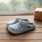 Naiste platvormiga &otilde;&otilde;nsad puukingad, pehmed &uuml;hev&auml;rvilised kerged sussid, siseruumides kasutatavad v&auml;lissandaalid 42-43