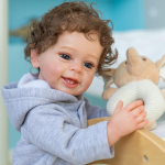 55 cm kogu kehaga pehme silikoon Real Touch Reborn Baby Boy Doll Yannik Ideaalsed kingitused lastele Vannim&auml;nguasi Veekindel