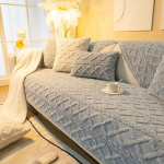 Talvised soojad flanelldiivanikatted Diivani r&auml;tikud, paksud pl&uuml;&uuml;s, sektsioondiivani katted matt istmekaitse elutoa vaibad 1pcs45x45 pillowcase