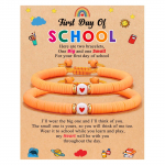 Lasteaia k&auml;ev&otilde;ru, emme ja mina &ndash; esimene lasteaia k&auml;ev&otilde;ru, esimene koolip&auml;eva k&auml;ev&otilde;ru, tagasi kooli k&auml;ev&otilde;ru, emme ja mina One Size