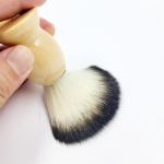 Xldfd Habemeajamishari Habemeajamisvahu hari 2 Habemeajamisharja Juuksuri&auml;ri Tarvikud Juuksuri Tarvikud Habemeajamishari Klassikaline Raseerija, 1 tk, 1 ml beige