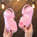 Baby Summer Uus Laste Pehme Tald Rannajalatsid Poiste Spordisandaalid Hingavad Baotou Baby Kingad Meeste Suvi 21/22