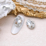 Suured ovaalsed K9 kristallist tuvimuna k&uuml;&uuml;neehted terava p&otilde;hjaga