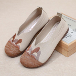 2025 uus mood vabaajajalatsid mugavad naiste hingavad libisemiskindlad tossud meeste v&otilde;rgust lamedap&otilde;hjalised kingad 35 hall v&auml;rv