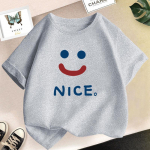 &Otilde;nnelik naeratus Disain T&uuml;drukute T-s&auml;rk Laste T&auml;navahingavad topid Isiklikud puuvillased r&otilde;ivad Suvel lahedad spordi T-s&auml;rgid 110