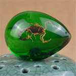 Amber Butterfly putukate kiviripatsiga kaelakee k&auml;sitsi poleerimine